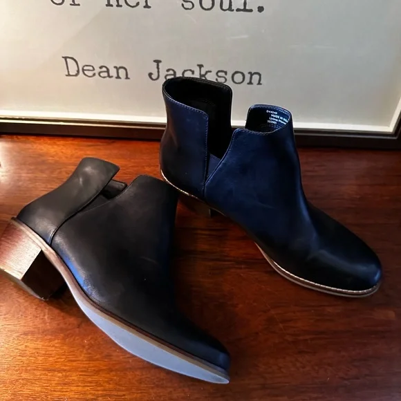 Cole Haan Abbot pull on leather Bootie in black sz 8.5 - Picture 10 of 11